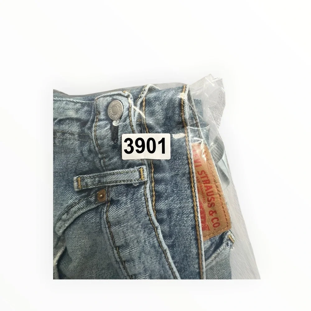 Levi's Jeans Mens 32x32 Light‎ Wash 55550408 Straight Leg Relaxed Denim Vintage
